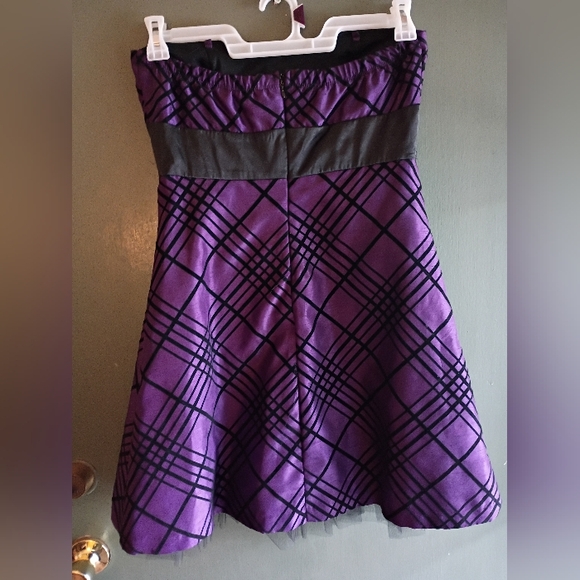 Heart Soul Dress - Picture 2 of 10